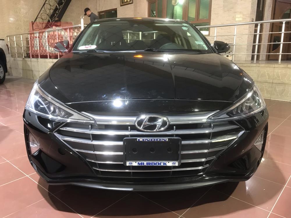 هیوندای ئەلەنترا